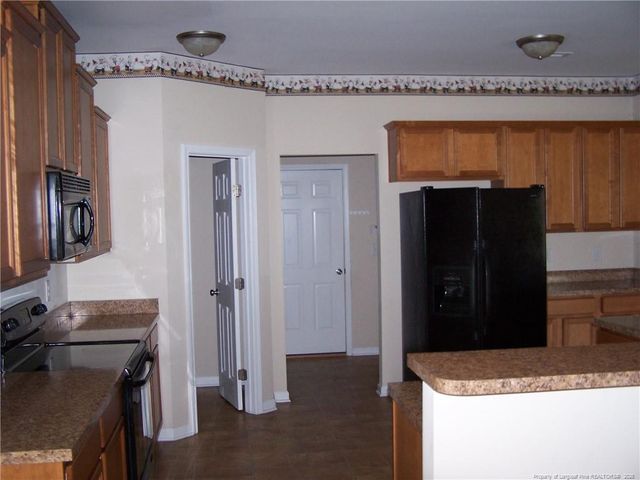 70 Carlisle Place, Spring Lake, NC 28390