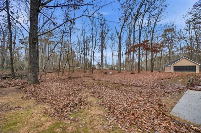 2901 Briscoe Road, Loganville, GA 30052