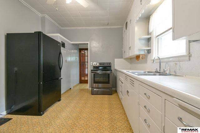 1221 Rose Street, Lincoln, NE 68502