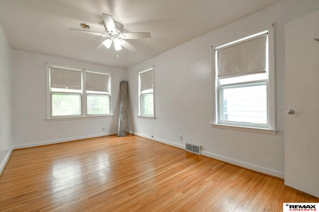 1221 Rose Street, Lincoln, NE 68502