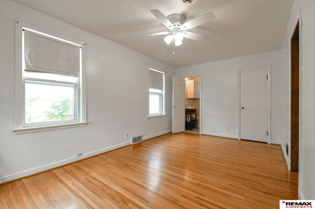 1221 Rose Street, Lincoln, NE 68502