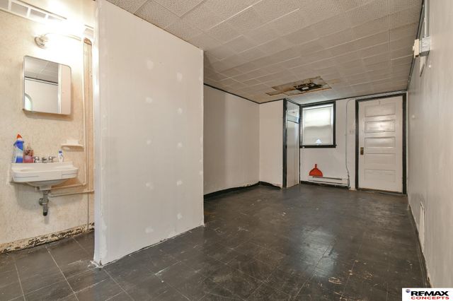 1221 Rose Street, Lincoln, NE 68502