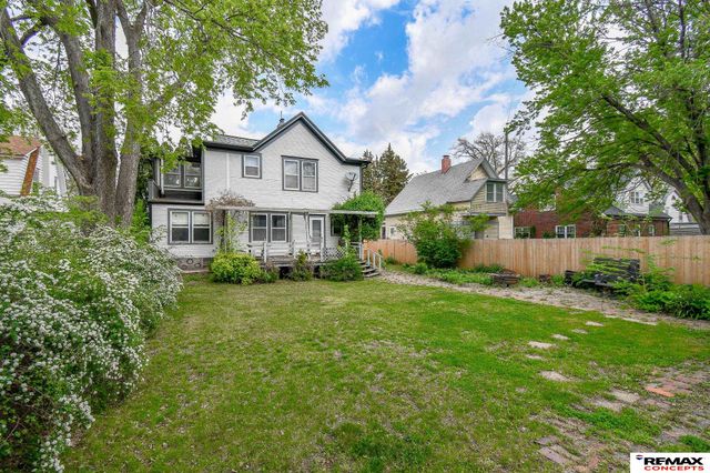 1221 Rose Street, Lincoln, NE 68502