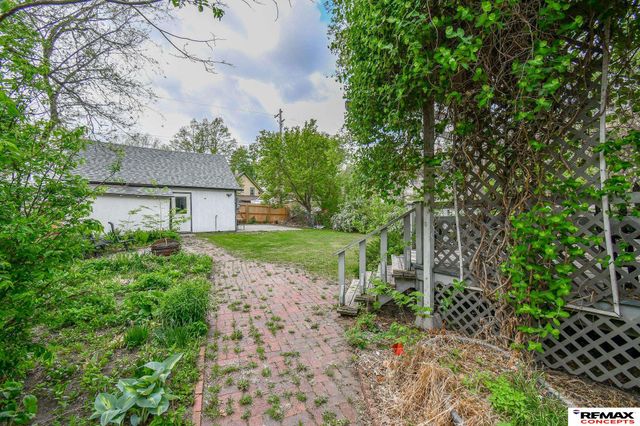 1221 Rose Street, Lincoln, NE 68502