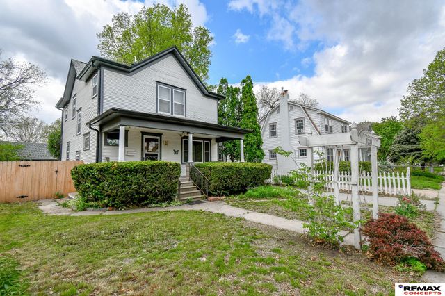 1221 Rose Street, Lincoln, NE 68502