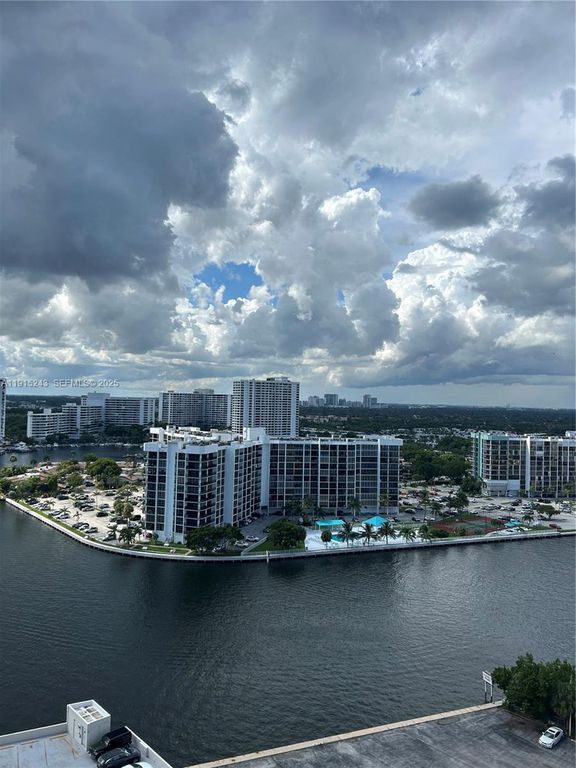 3800 S Ocean Drive 1823, Hollywood, FL 33019