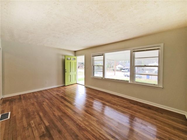 3018 Grand Avenue SW, Atlanta, GA 30315