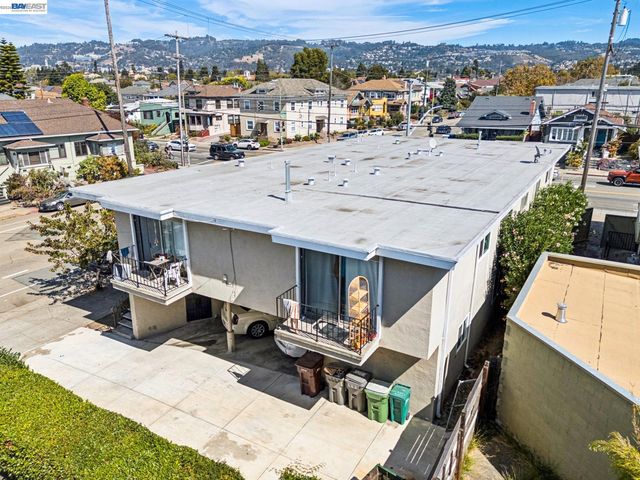 901 55Th St, Oakland, CA 94608