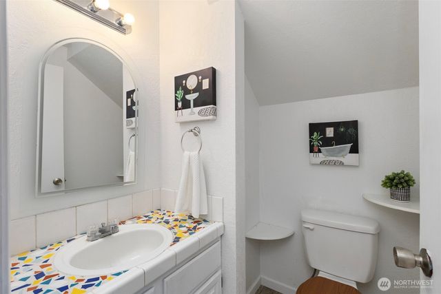 3661 NE Liverpool Drive, Bremerton, WA 98311