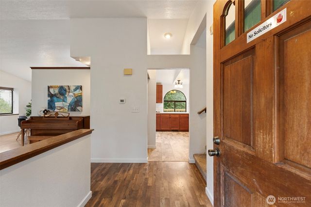 3661 NE Liverpool Drive, Bremerton, WA 98311