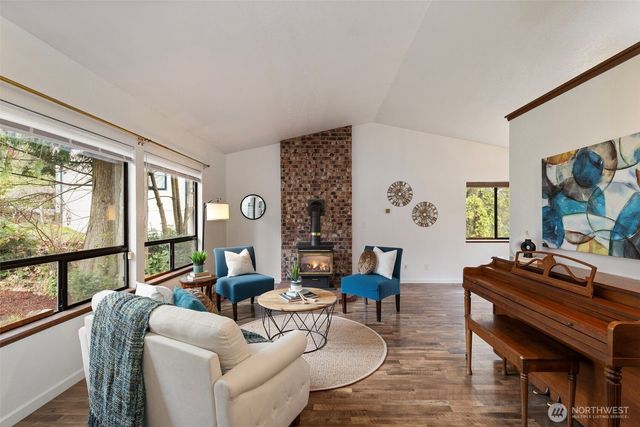 3661 NE Liverpool Drive, Bremerton, WA 98311