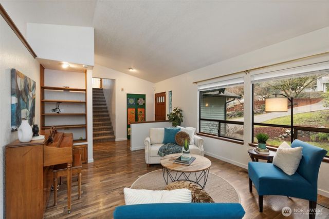 3661 NE Liverpool Drive, Bremerton, WA 98311