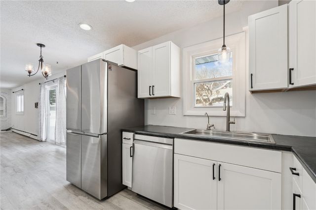 6910 Kiowa Trace NE, Cedar Rapids, IA 52411