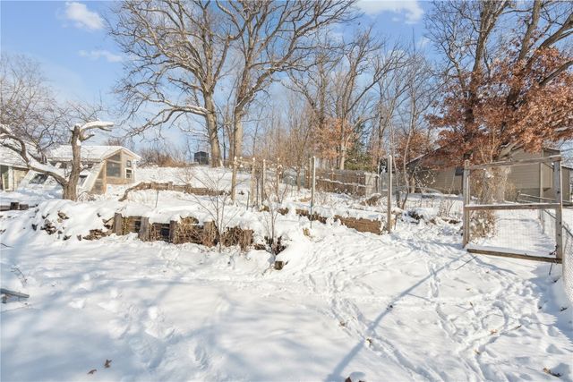 6910 Kiowa Trace NE, Cedar Rapids, IA 52411