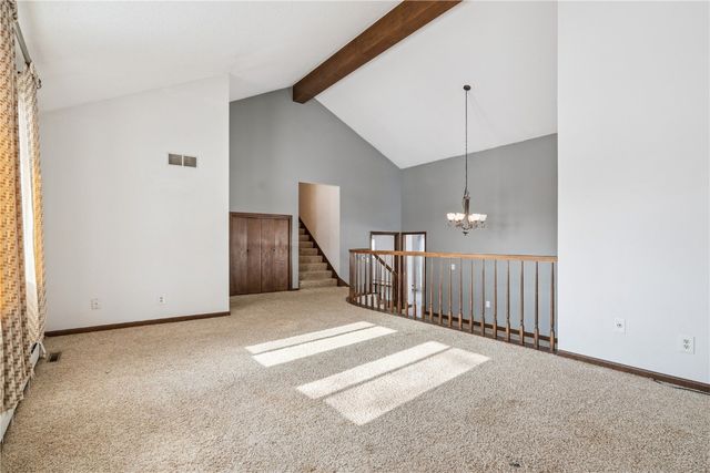 6910 Kiowa Trace NE, Cedar Rapids, IA 52411