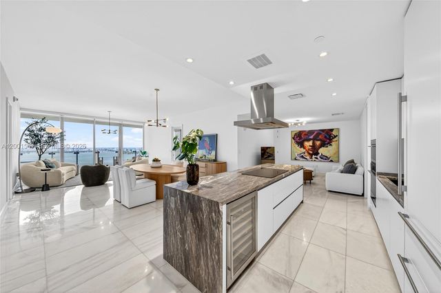 700 NE 26 Ter 3602, Miami, FL 33137