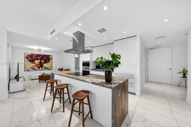 700 NE 26 Ter 3602, Miami, FL 33137