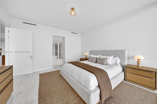 700 NE 26 Ter 3602, Miami, FL 33137