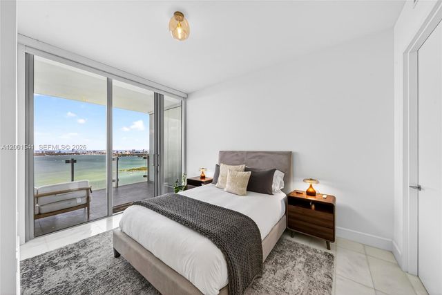 700 NE 26 Ter 3602, Miami, FL 33137