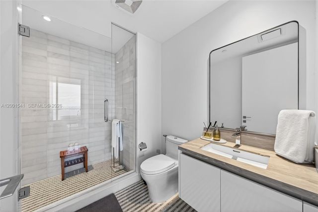 700 NE 26 Ter 3602, Miami, FL 33137