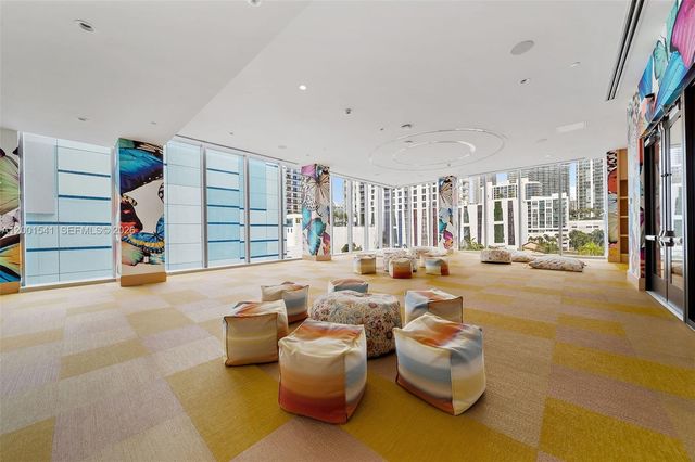 700 NE 26 Ter 3602, Miami, FL 33137