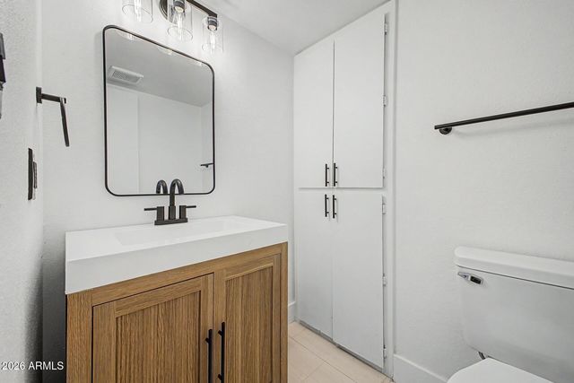 4356 W OCOTILLO Road, Glendale, AZ 85301