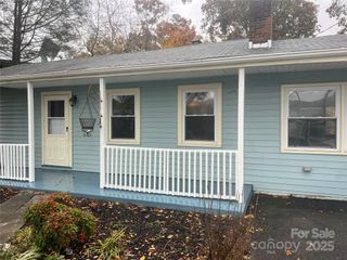 243 Governors View, Asheville, NC 28805