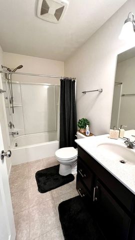 538 Watercress Drive, Aurora, IL 60504