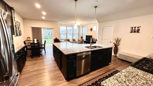 538 Watercress Drive, Aurora, IL 60504