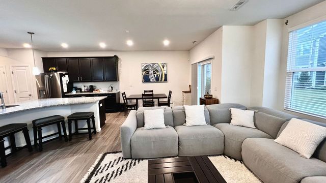 538 Watercress Drive, Aurora, IL 60504