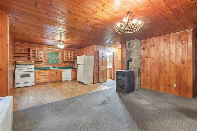 2352 Minard Hill Road, Groton, VT 05046