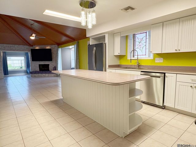 1437 Huron Avenue, Metairie, LA 70005