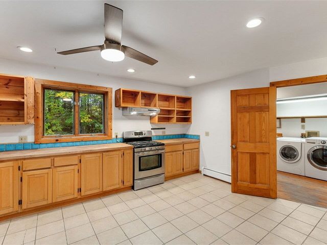 475 Pettingill Road, Westford, VT 05494