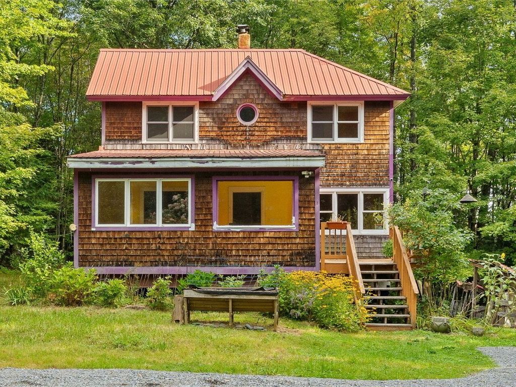 475 Pettingill Road, Westford, VT 05494
