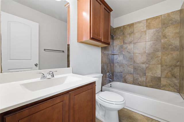 2237 Olive Hill DR, New Braunfels, TX 78130