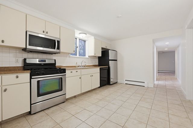 30 Cushing St B, Cambridge, MA 02138