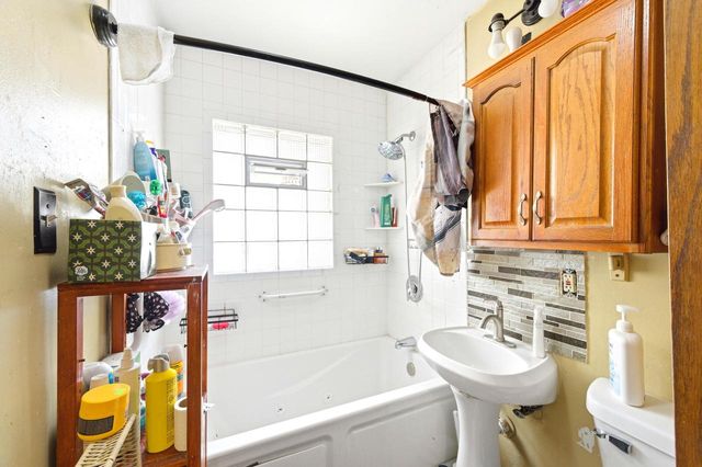 5360 N 50th STREET, Milwaukee, WI 53218