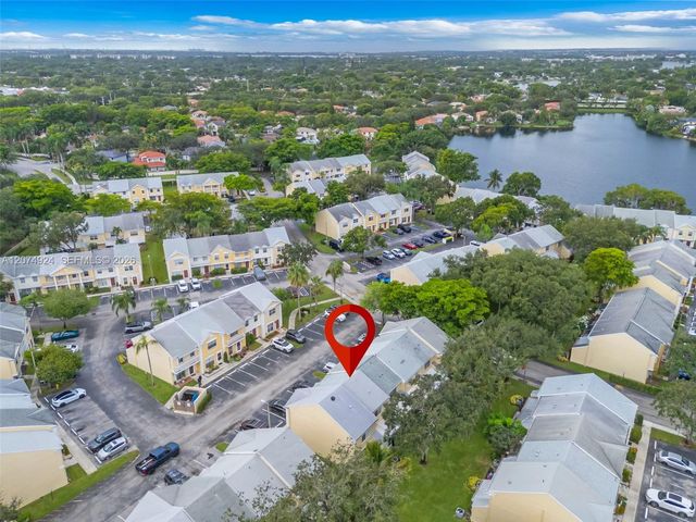 2916 Dorchester Lane, Cooper City, FL 33026