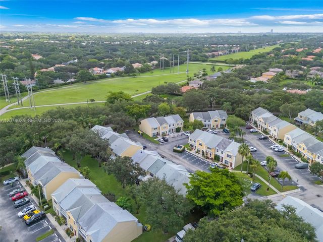2916 Dorchester Lane, Cooper City, FL 33026