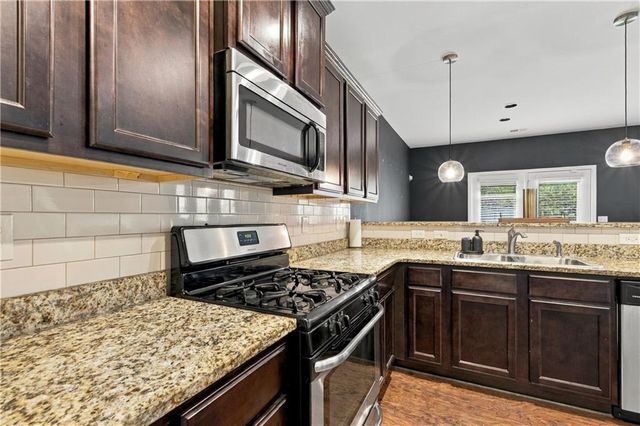2391 Oakleaf Circle, Lithonia, GA 30058
