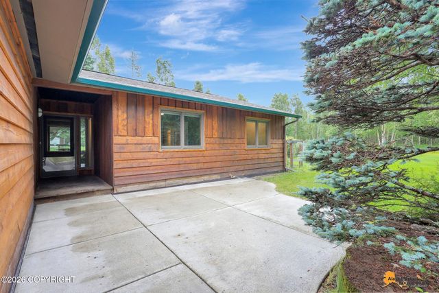4701 S Redoubt Drive, Wasilla, AK 99654