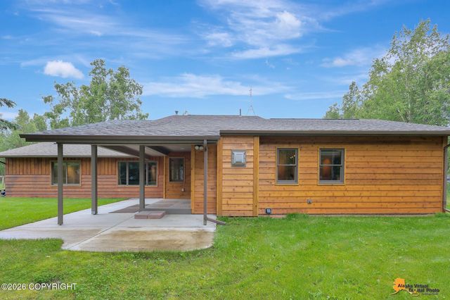 4701 S Redoubt Drive, Wasilla, AK 99654