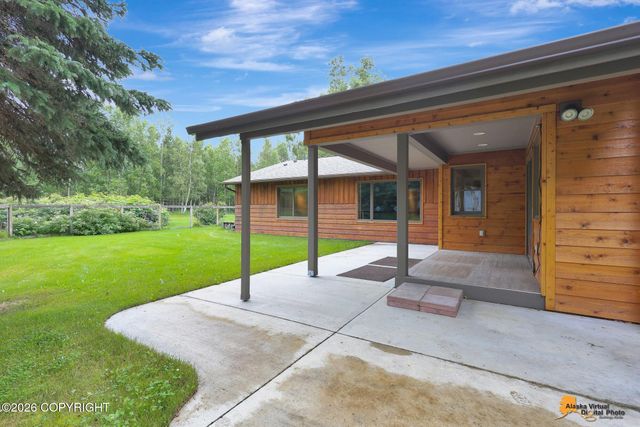 4701 S Redoubt Drive, Wasilla, AK 99654