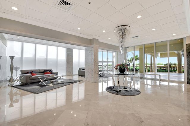 5440 N Ocean Drive 705, Singer Island, FL 33404