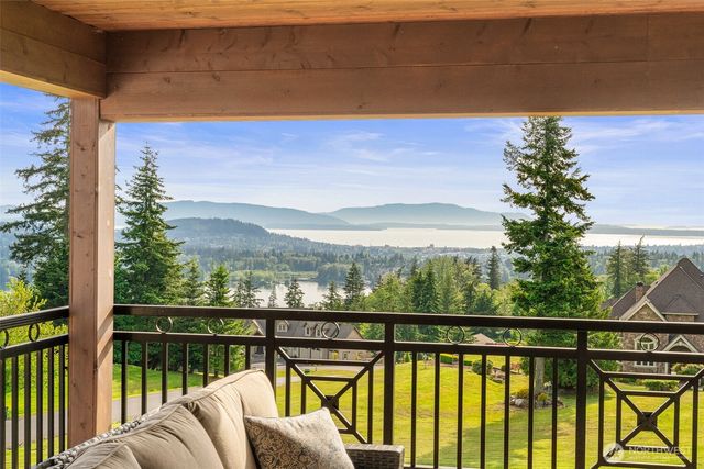 1880 Vineyard Place, Bellingham, WA 98226
