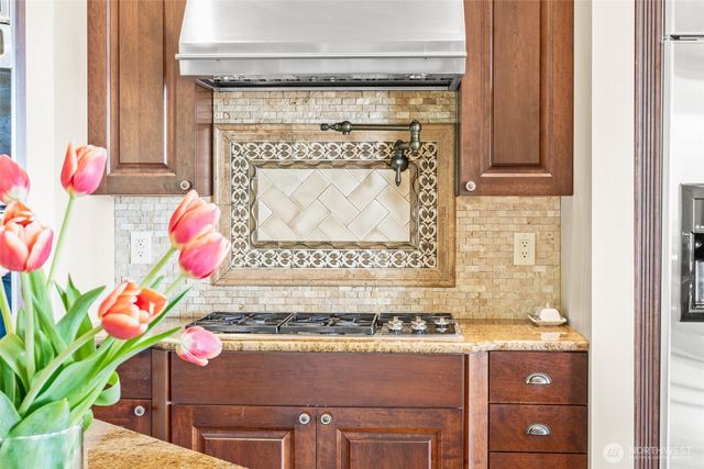 1880 Vineyard Place, Bellingham, WA 98226