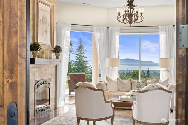1880 Vineyard Place, Bellingham, WA 98226