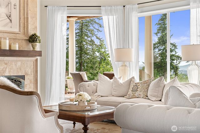 1880 Vineyard Place, Bellingham, WA 98226