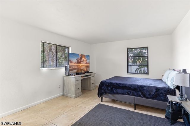 513 SE 24th AVE 1-4, Cape Coral, FL 33990