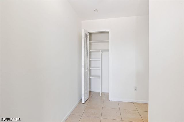 513 SE 24th AVE 1-4, Cape Coral, FL 33990